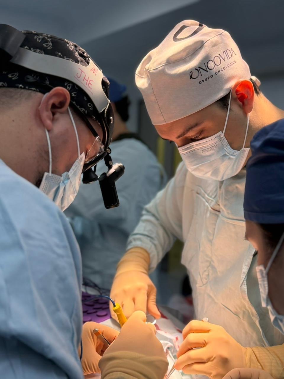 94d0ff45-5771-418e-bb38-5b65a3809cb5